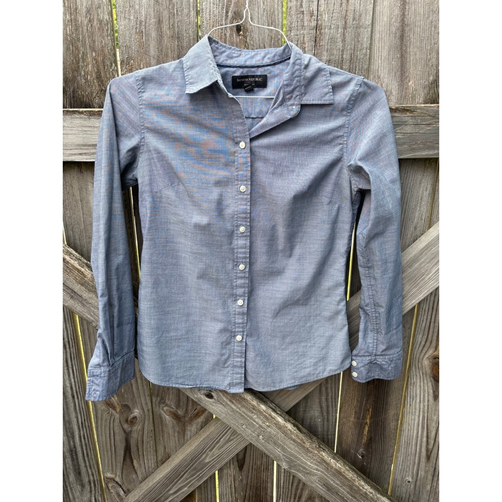 Banana Republic Tailored Fit Blue Chambray Button Down Shirt 0 244463-00 HO16